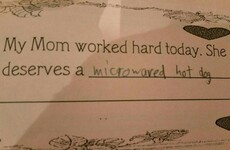 This little kid knows exactly how to show appreciation for their mam
