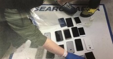 Man arrested at a Libertines gig with 38 mobile phones stuffed down his trousers