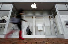 In pictures: Apple stores close doors for Steve Jobs memorial