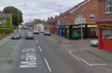 Money stolen from cash-in-transit van by men 'carrying metal bar'