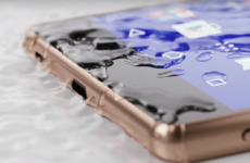 This is how you can tell whether a smartphone is waterproof or not