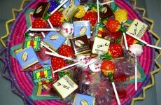 Dentist offers children money and toothbrushes for Halloween sweets