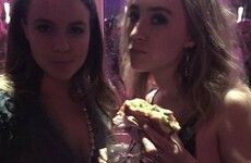 Saoirse Ronan was snapped horsing into a massive burger at the Oscars... it's the Dredge