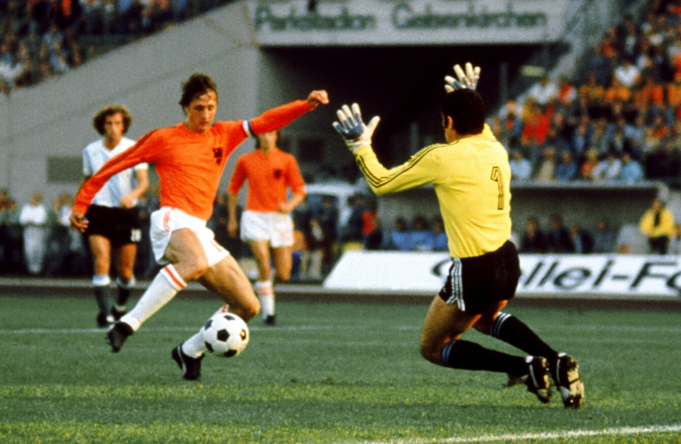 Johan Cruyff Tribute Netherlands V France Friendly Will Be Stopped 