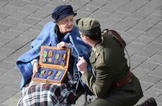 People are sharing this wonderful pic of the army officer seen on the phone yesterday