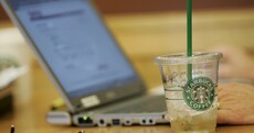 American woman sues Starbucks over the proportion of ice in their iced drinks
