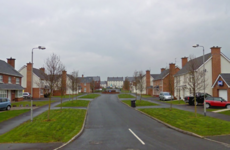 Girl (14) seriously injured to the face after being attacked with bottle