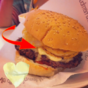 7 things everyone who's addicted to Eddie Rocket's secret sauce understands