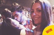 This girl has been photobombing couples shifting for two whole years