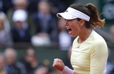 Garbine Muguruza takes French Open title in straight-sets win over Serena Williams