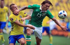 Facebook Messenger now has a weirdly addictive football game hidden away