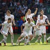 Poland the first team into Euro 2016 quarter-finals after dramatic penalty shootout with the Swiss