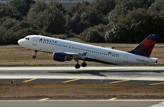 US passenger jet mistakenly lands at Air Force base