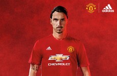 Man United unveil new two-tone home kit