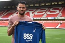 Irish goalkeeper joins Nottingham Forest