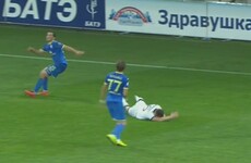 Should Dundalk's opponents have been reduced to 10 men for this apparent elbow?
