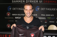 Rafael van der Vaart moves to Denmark after falling out with Gus Poyet