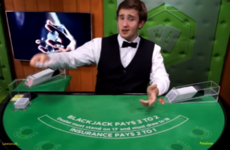 This guy's brilliantly simple prank on blackjack dealers is delighting the internet