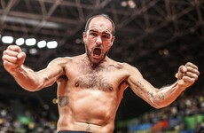 More topless celebrations as Ireland's Scott Evans qualifies for badminton knockout stages