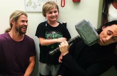 Tom Hiddleston and Chris Hemsworth visited a children's hospital in character... it's the Dredge