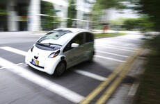 These taxis can drive themselves and are ferrying people about in Singapore