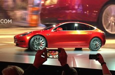Tesla hopes this change will help its cars' autopilot software avoid fatal crashes