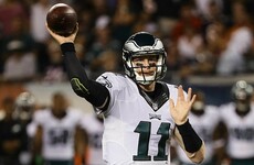 Wentz sharp again as Eagles soar past Bears