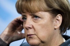 Cameron threatens to block Merkozy's EU Treaties change