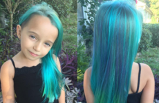 A mam is getting stick for dying her six-year-old daughter's hair blue