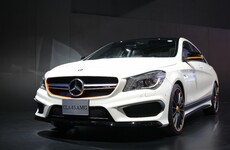 Couple tied up by armed men who stole money and a white Mercedes