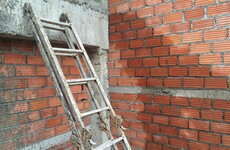 "Hero" gardaí rescue child from sixth floor apartment as witness Senator calls for their pay to be hiked