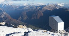 This cabin has great views - because it hangs off a cliff