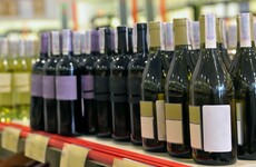 There's trouble between Fine Gael and the Independent Alliance again... this time it's over alcohol