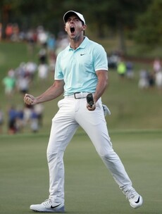 McIlroy's club twirl and Willett at the Masters - 10 of the best golf shots of 2016