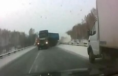 Video: Terrifying footage of jackknifing truck on Russian road