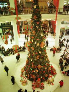 28 lovely photos of Christmas in Dublin over the last 20 years
