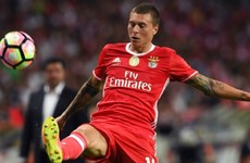 Swedish defender left out of Benfica squad amid Man United speculation