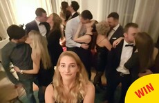 This girl's selfie perfectly illustrates what it’s like to be single on New Year's Eve