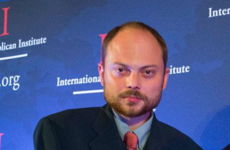 Kremlin critic hospitalised after suffering organ failure