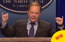 Melissa McCarthy *completely* transformed into Sean Spicer on Saturday Night Live last night