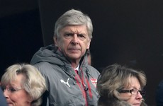 Wenger clears up Arsenal future talk after Wright comments