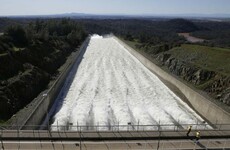 200,000 people ordered to evacuate their homes over dam risk