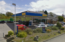 Armed robbery at petrol service station in Cork