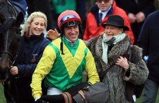 Gold Cup-winning jockey reveals special goggles were key to success on Sizing John