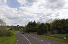 Man (30s) dies in early morning car crash