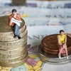 Iceland to make equal pay the law for men and women