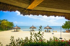 Five dead as militants attack Philippine tourist island