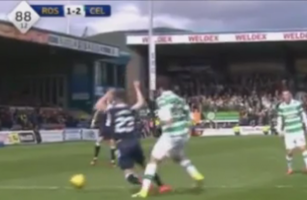 Referee conned by blatant dive as Celtic concede late penalty