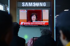 South Korea's ex-president accused of €5.7 million bribe and 'leaking state secrets'