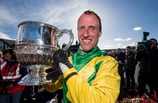 Robbie Power's dream season continues as Un De Sceaux falls to shock defeat